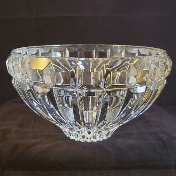 Vintage Mikasa Austria Reflections Cut Crystal Bowl - Picture 6 of 10